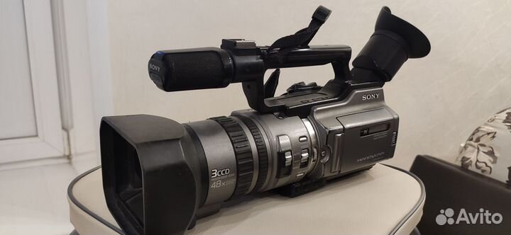 Sony 2100 видеокамера