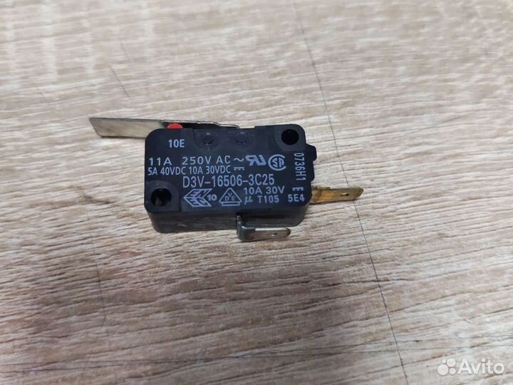 Микровыключатель 2FB27160 Kyocera M3040dn