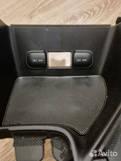 Декоративная накладка центральной консоли