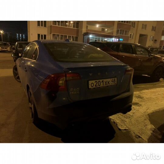 Лип спойлер Volvo S60 2010