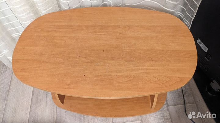 Столик журнальный