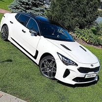 Kia Stinger 2.0 AT, 2021, 63 000 км, с пробегом, цена 3 750 000 руб.