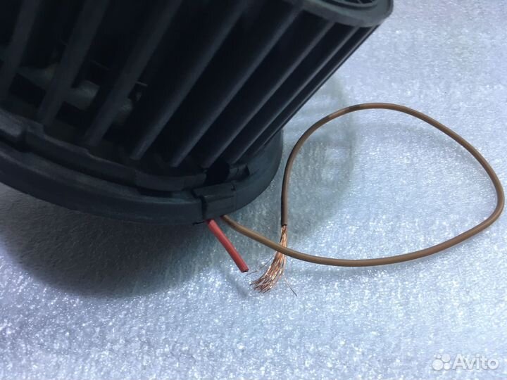 Мотор печки Volkswagen Caddy 2