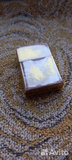 Бензиновая зажигалка zippo