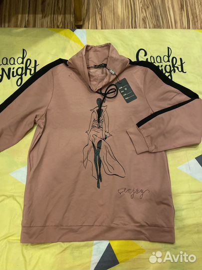 Костюм женский