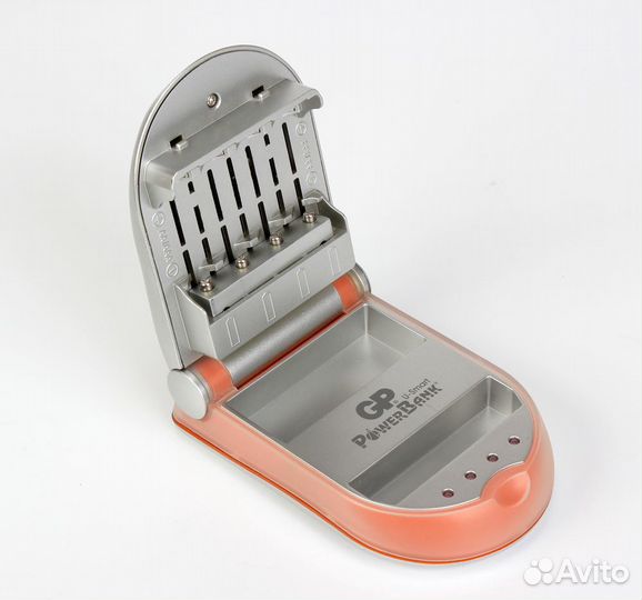 Зарядное устройство GP PowerBank U-Smart