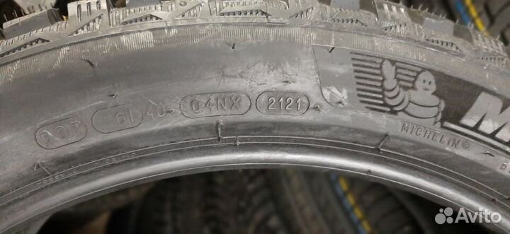 Michelin X-Ice North 4 SUV 275/40 R22 108T