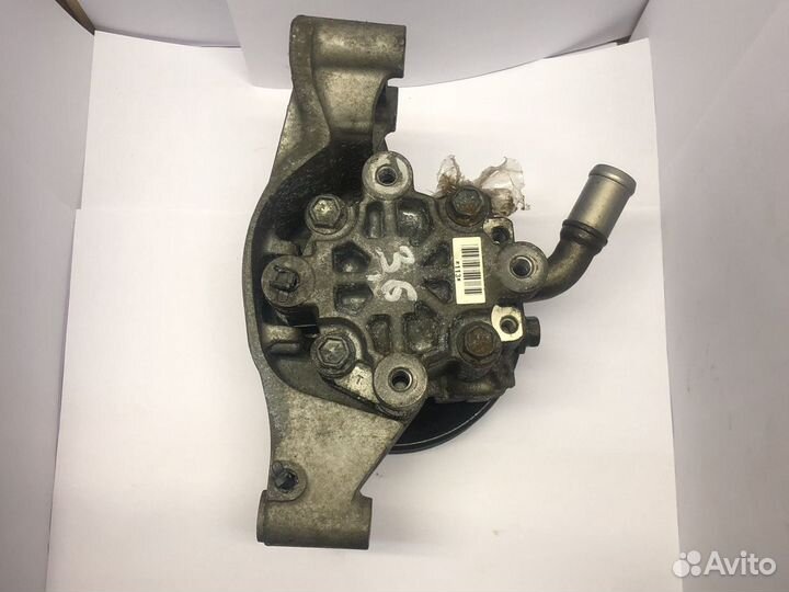 Насос гидроусилителя руля Караван Вояджер 3.6/11