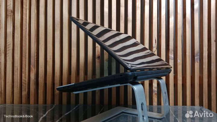 Ноутбук Packard Bell Ente11HC на Intel