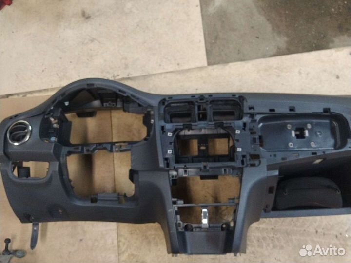 Renault Sandero 2 разбор