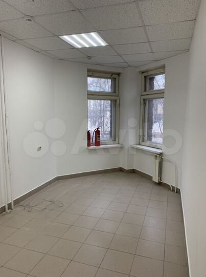 Офис на первой линии 194 м²