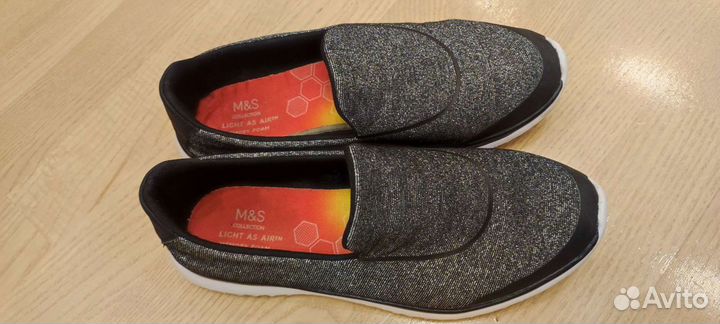 Слипоны Marks and Spencers 24,5 см