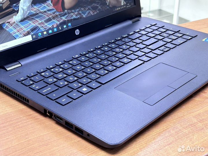 HP core i3/full hd/8 озу/ssd/живой акб