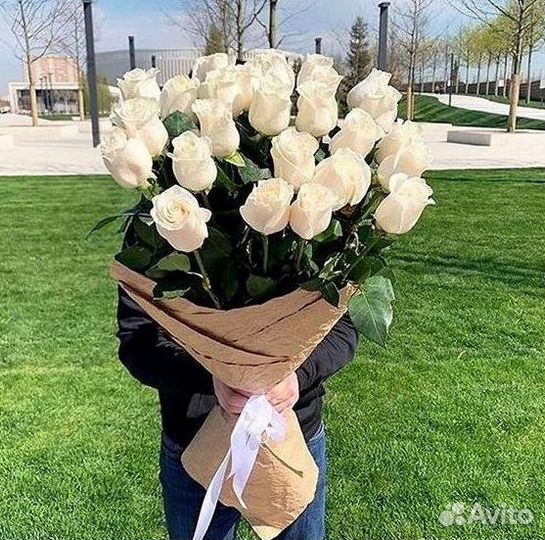 Высокие Розы с Доставкой