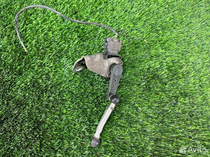 Датчик высоты дорожного просвета передний Bmw X5