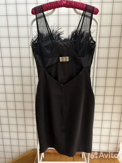 Маленькое черное платье