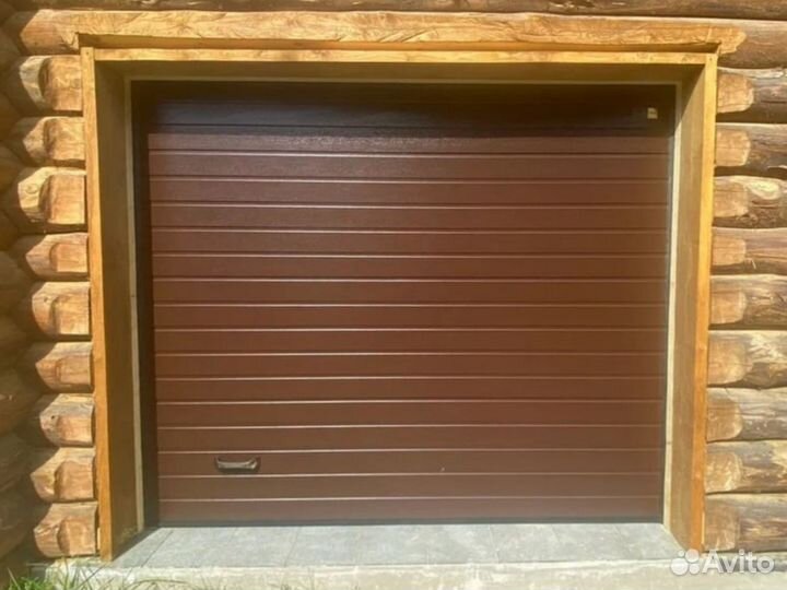Секционные ворота для гаража
