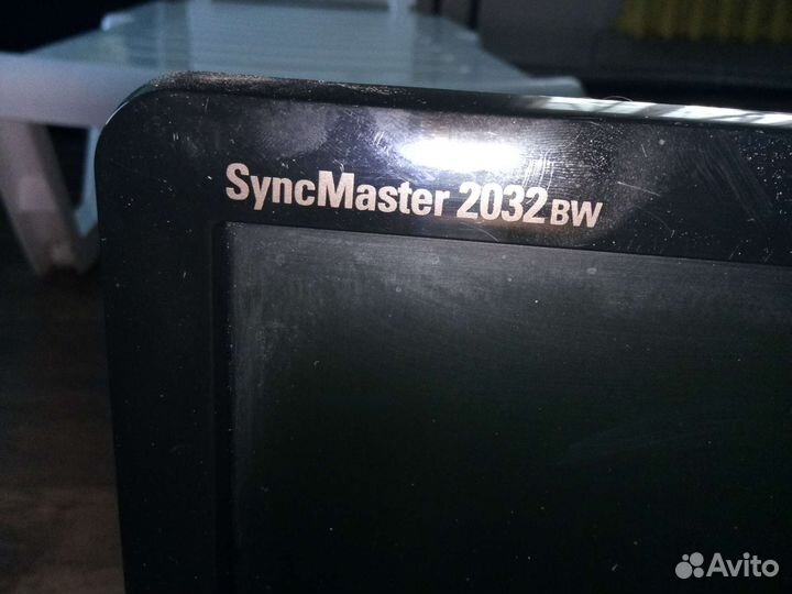 Монитор Samsung syncmaster 2032bw