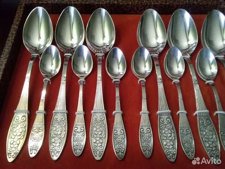 Мельхиоровый столовый набор СССР Ромашки. Винтаж