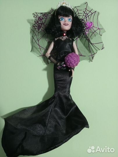 Кукла Мэвис