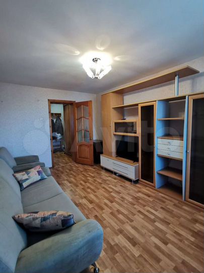 2-к. квартира, 48 м², 5/5 эт.