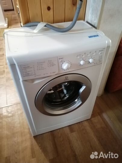 Стиральная машина indesit