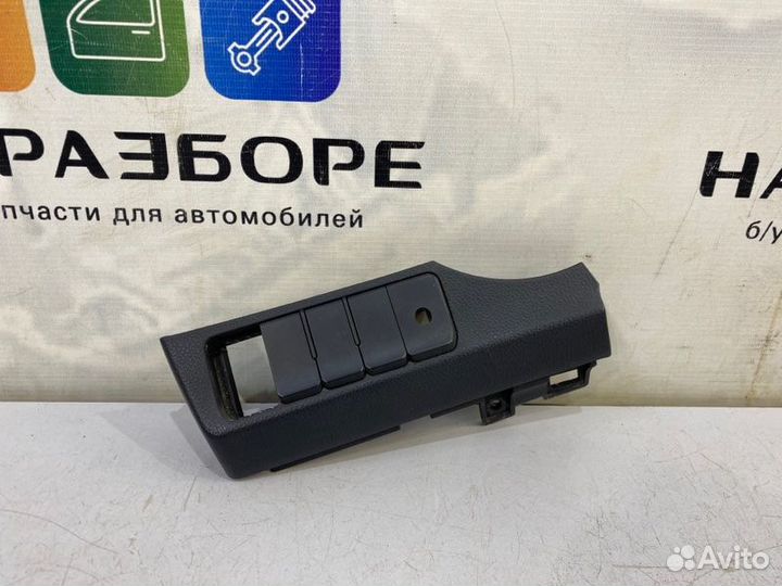 Накладки на торпедо боковые левые Kia Rio 3 седан