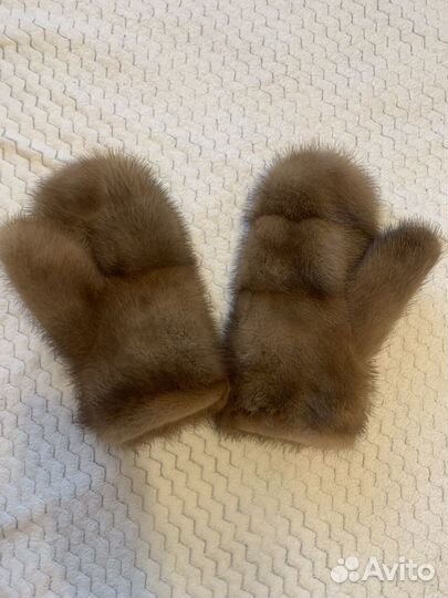 Норковые варежки
