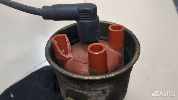 Распределитель зажигания Skoda Felicia, 1999