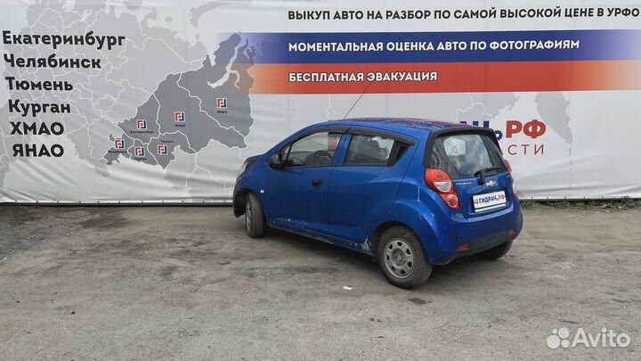 Обшивка потолка Chevrolet Spark (M300) 95022719