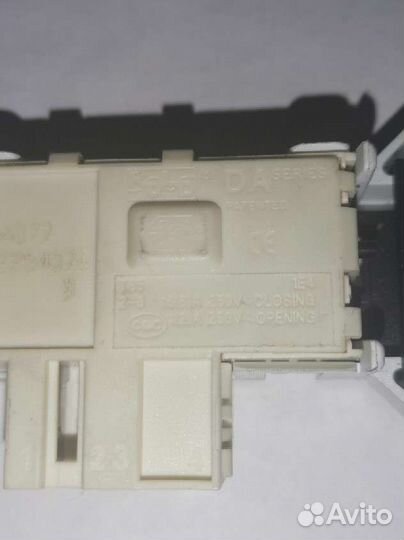 Устройство блокировки люка/Блокиратор люка ZV 466