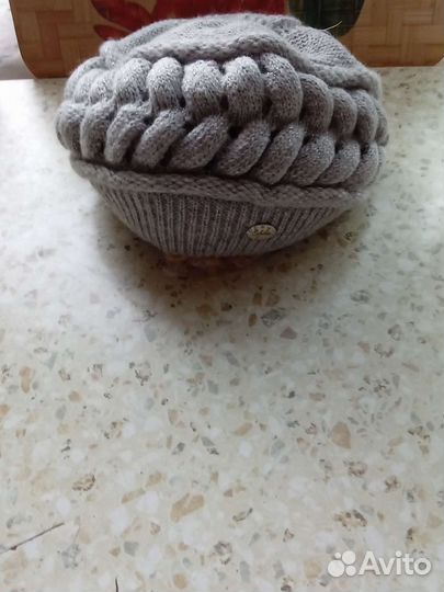 Шапка женская вязанная