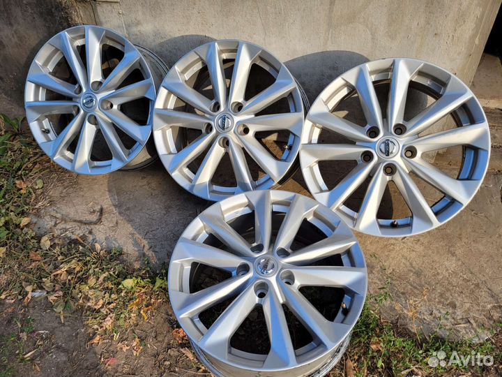 Диски Nissan r17