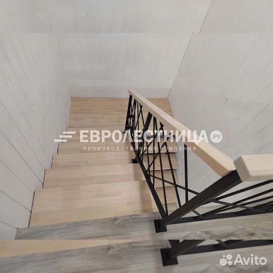 Лестница металлическая