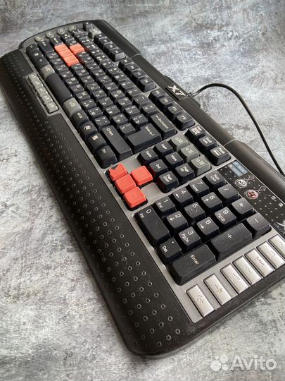 Игровая клавиатура