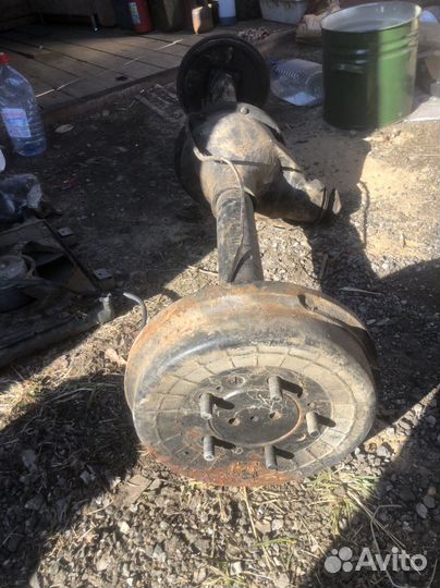 Задний мост на Газ 24