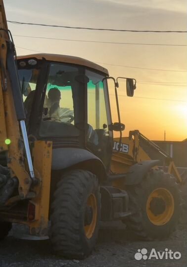 Аренда экскаватора погрузчика услуги трактора jcb