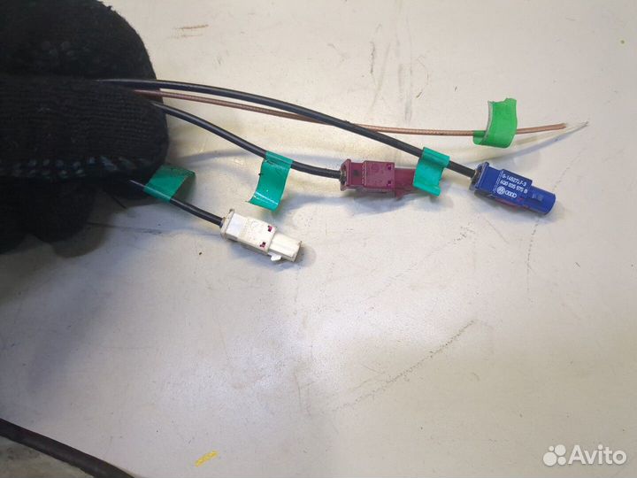 Антенна Skoda Yeti, 2016