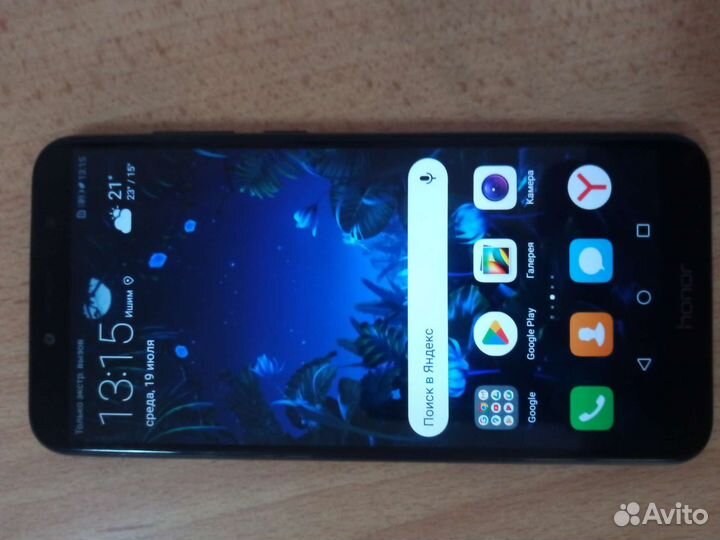 Телефон Honor