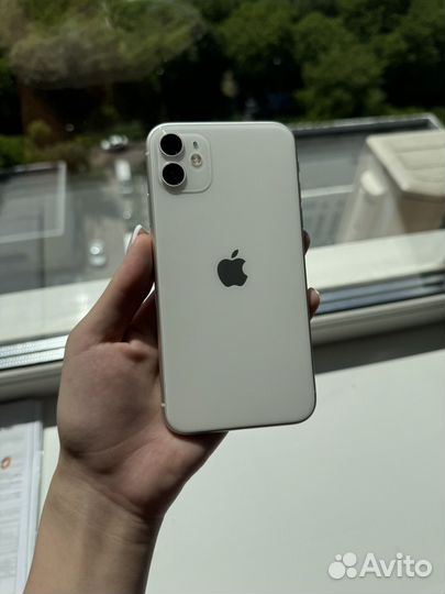 iPhone 11, 128 ГБ