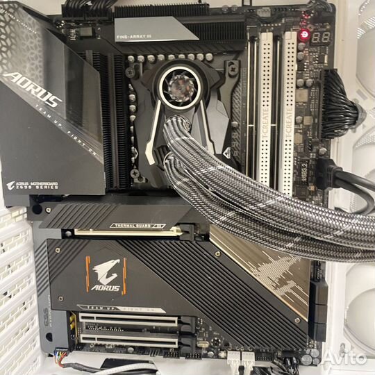 Gigabyte z690 aorus master