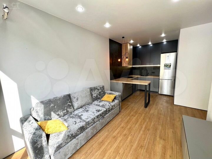 2-к. квартира, 37 м², 19/25 эт.