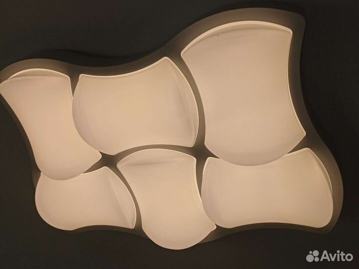 Люстра Led, новая на комнату 20-22 квадрата