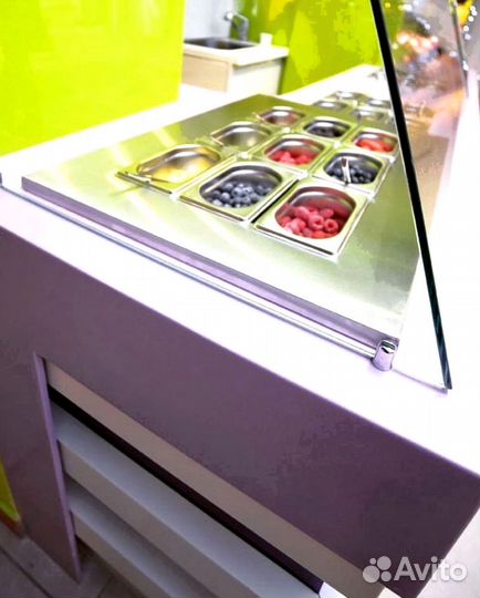 Ресепшн для клиники кварцевого агломерата