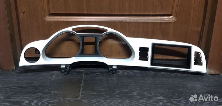Накладка на панель приборов Audi A6 4F1857115F