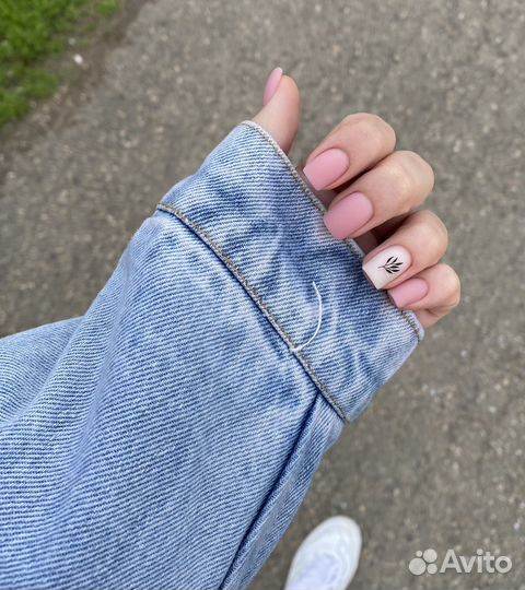 Мастер маникюра