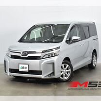 Toyota Voxy 2.0 CVT, 2019, 79 205 км, с пробегом, цена 2 799 995 руб.