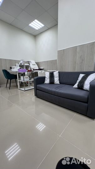 Рабочее место мастера маникюра и педикюра