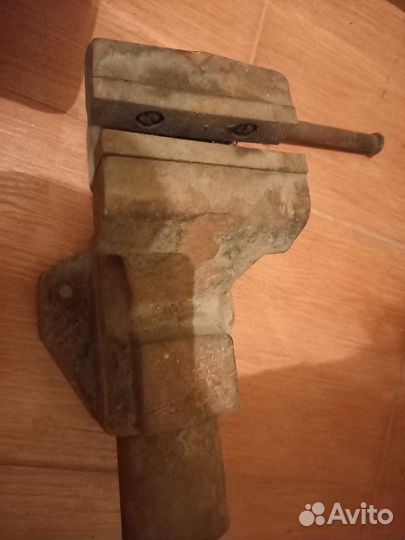 Тиски слесарные СССР