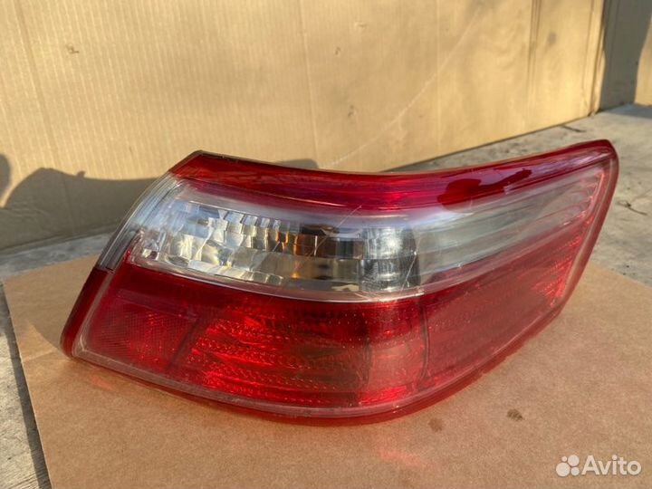 Фонарь задний правый Toyota Camry XV40 2006-2011